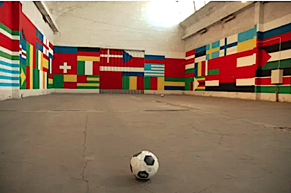 Fernando J. Ribeiro_world cup_wall painting_2004