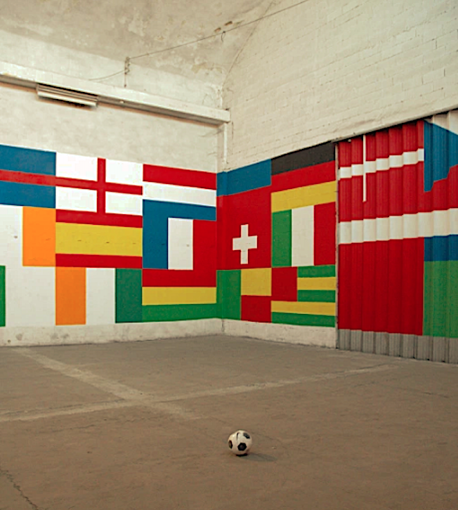 Fernando J. Ribeiro_world cup_wall painting_2004